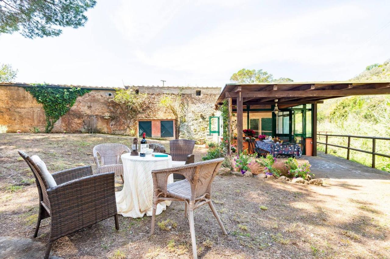 The Old Mill With Private Garden And Torrent Villa Портоферайо Екстериор снимка